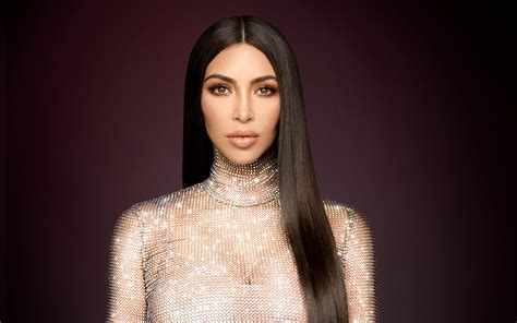 Kim Kardashian / kimkadarshian / kimkardashian .